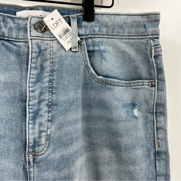 LOFT High Rise Curvy Slim Flare Jeans - Picture 6 of 9